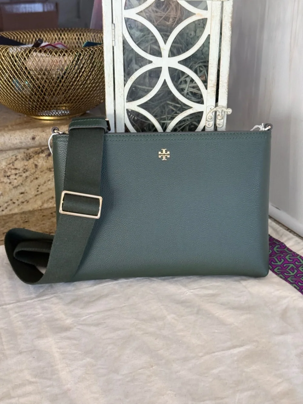 New tory Burch Blake Swingpack With Matching Wallet In Basil Color